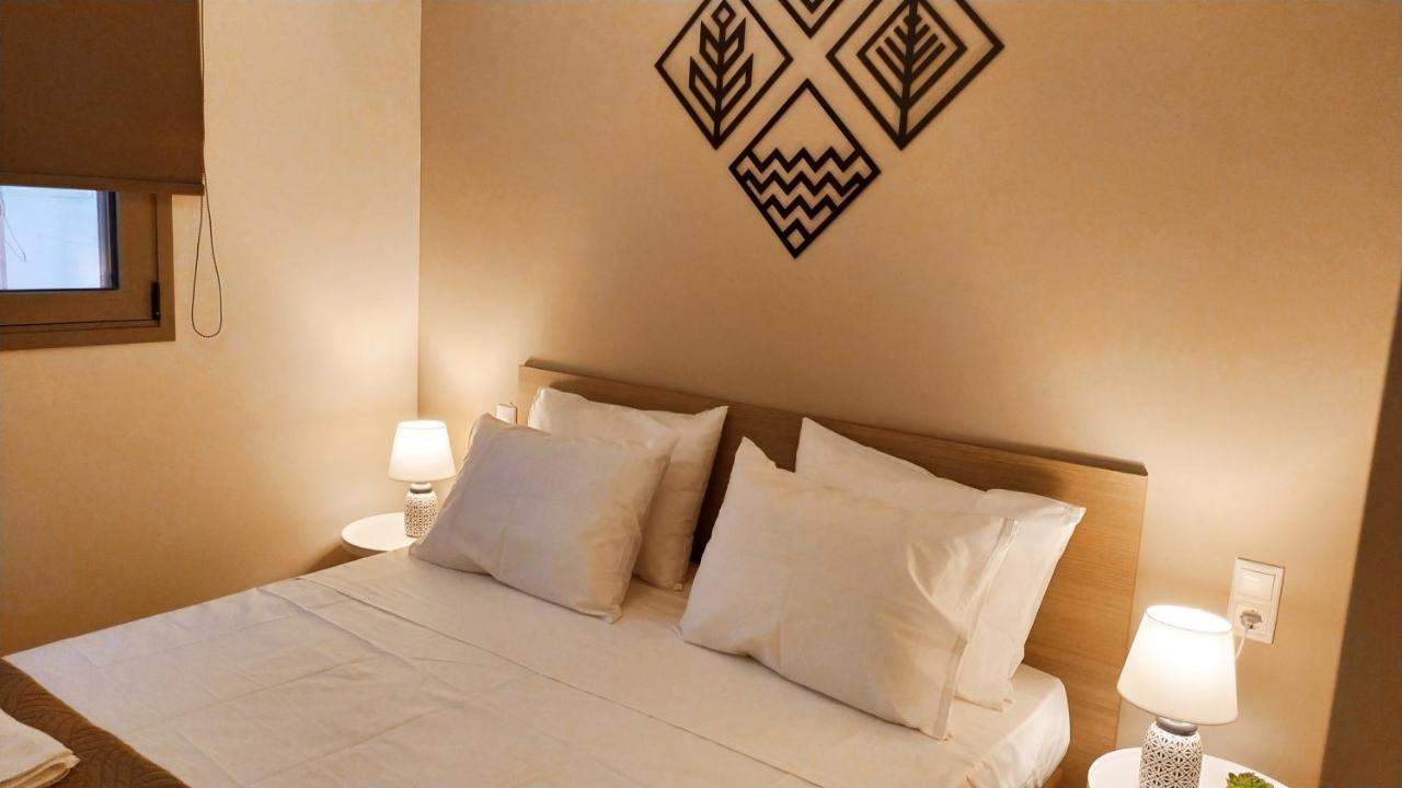 Uni Island - Old Town Apartment